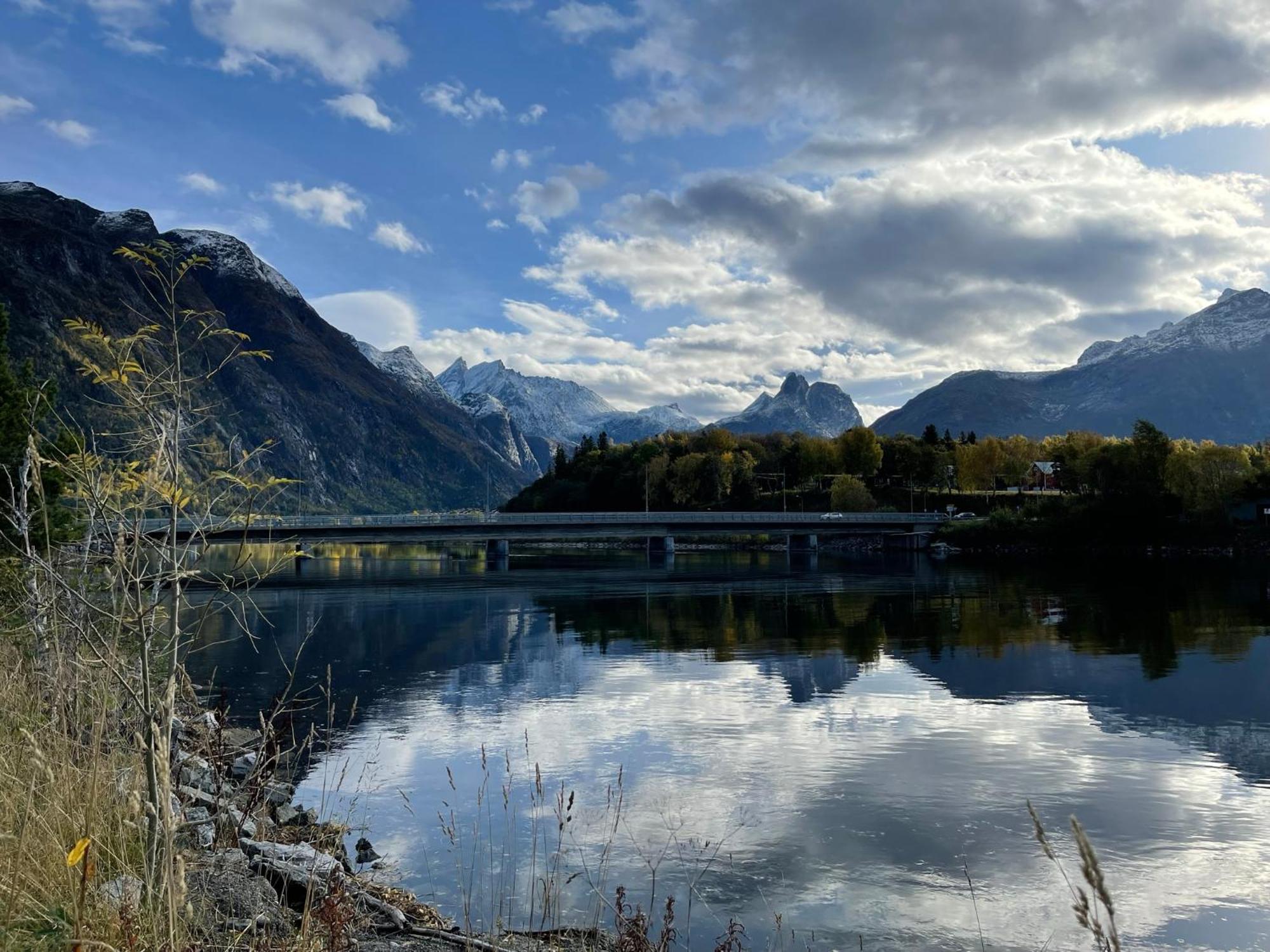 Bakkebo Rampestreken Lägenhet Åndalsnes Exteriör bild